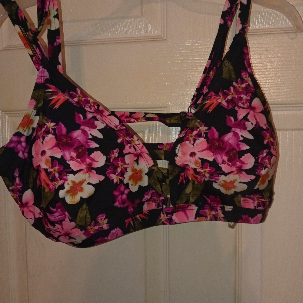 Bathing suits 2-3x